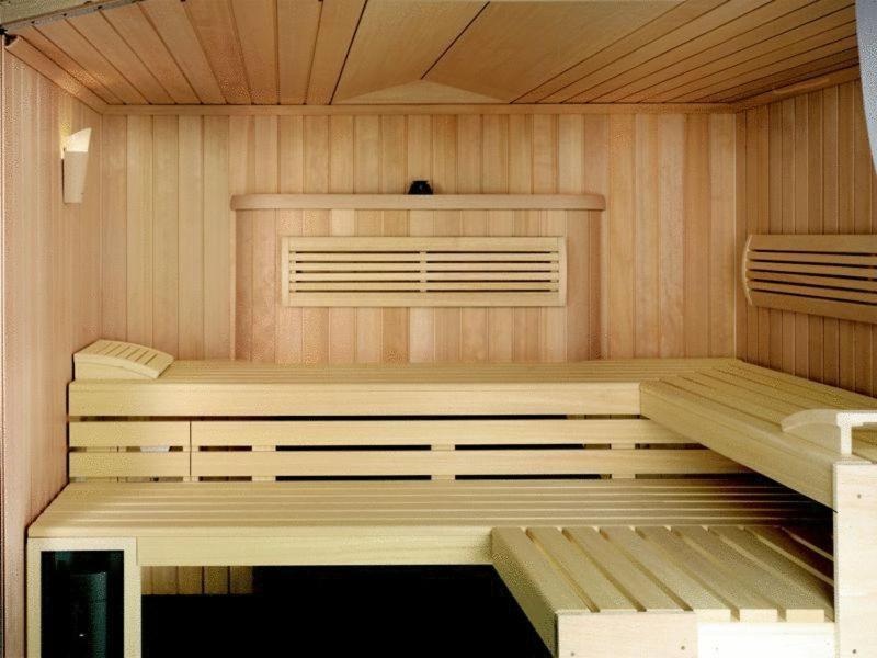 Hotel Am Schelztor Esslingen am Neckar Екстериор снимка