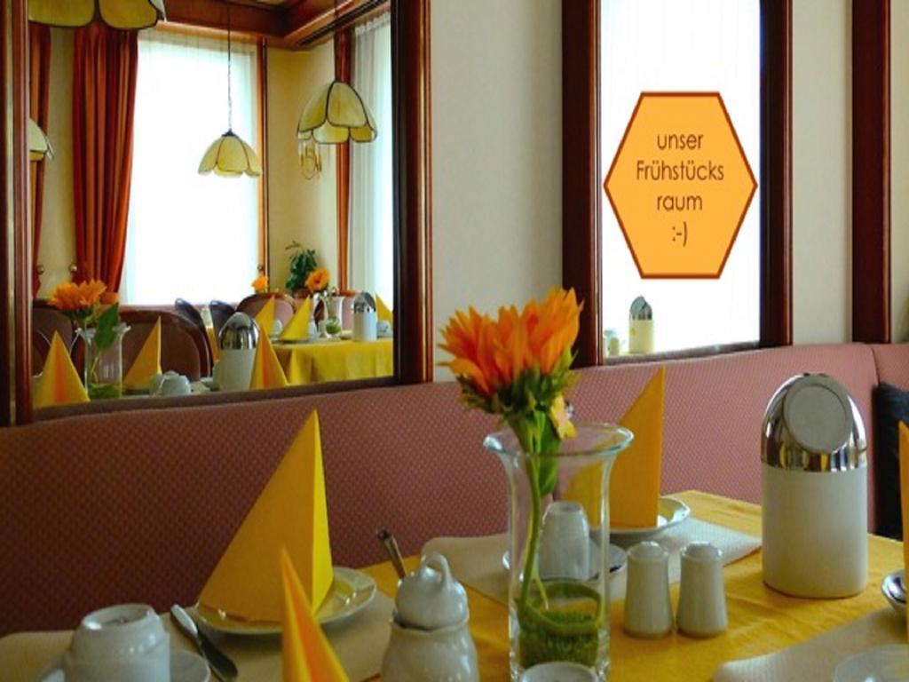 Hotel Am Schelztor Esslingen am Neckar Екстериор снимка