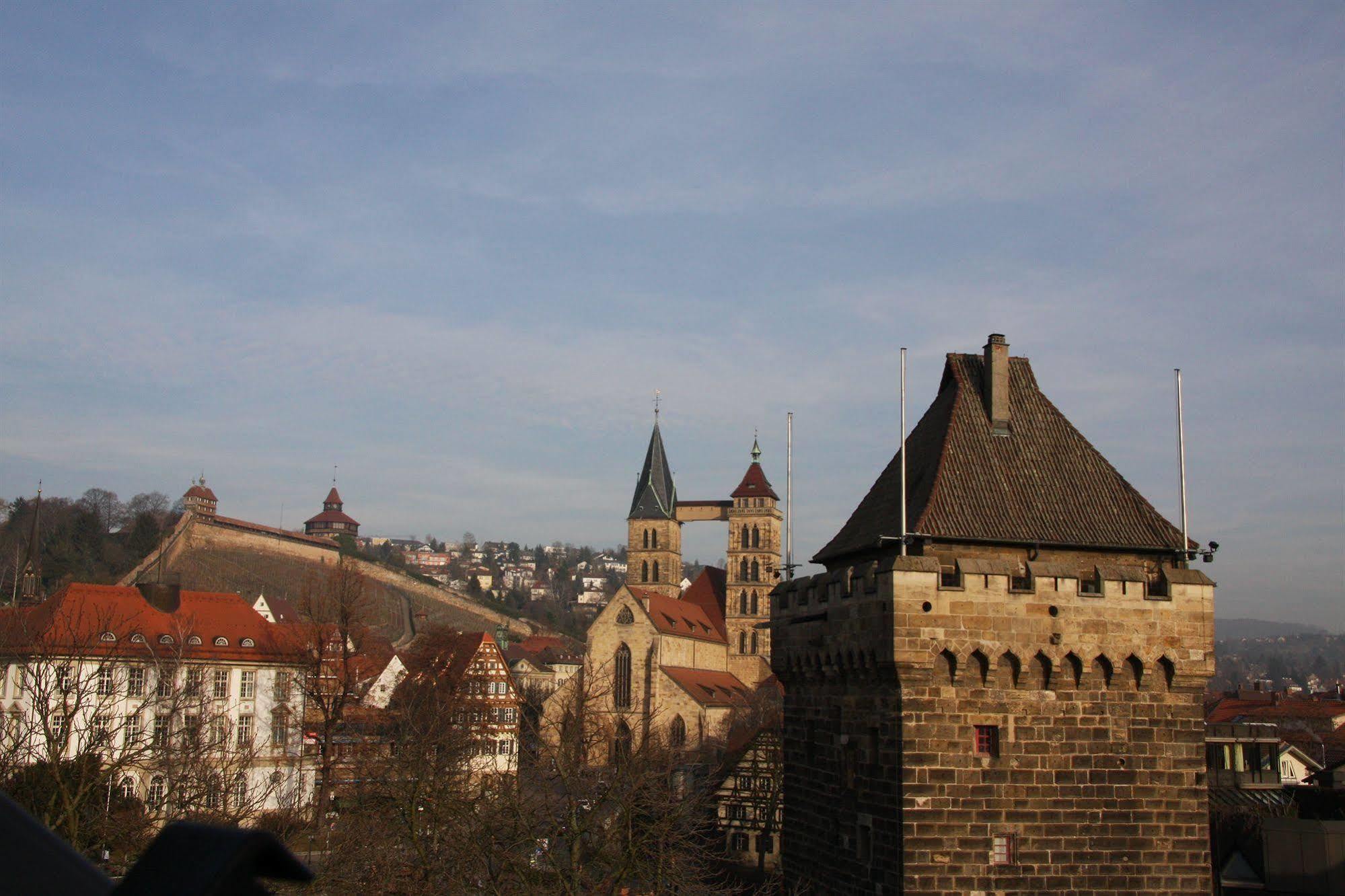 Hotel Am Schelztor Esslingen am Neckar Екстериор снимка